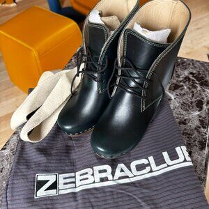 NWOT Maguba Casablanca Black Leather Lace Up Wedge Clog Ankle Boot Size 36